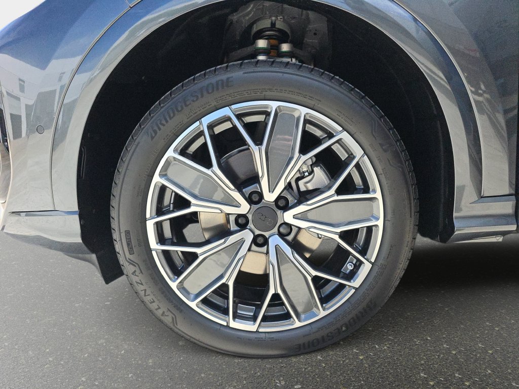 New 2026 Audi Q5 Premium Plus AWD/4WD image 33