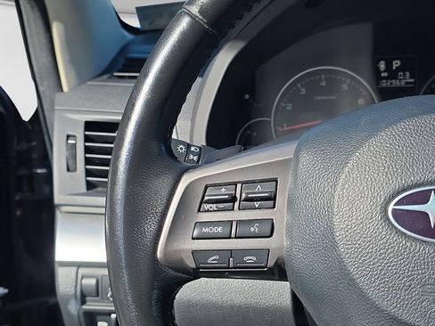Used 2013 Subaru Outback 2.5i Premium AWD/4WD image 20