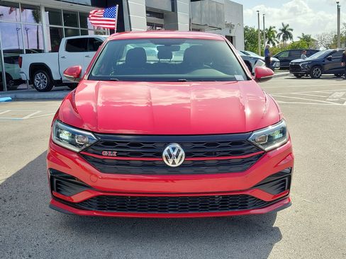 Used 2019 Volkswagen Jetta GLI image 2