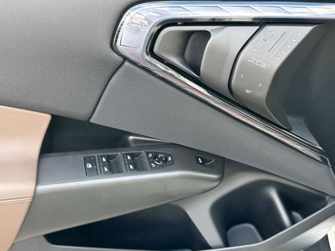 Used 2025 BMW X3 xDrive30i w/ Convenience Package image 27