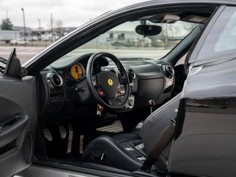 Used 2007 Ferrari F430 Coupe image 9