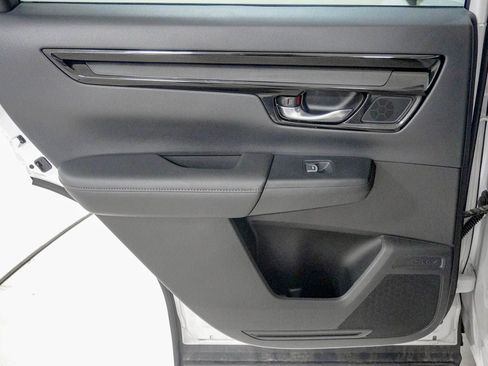 Used 2024 Honda CR-V EX-L image 37