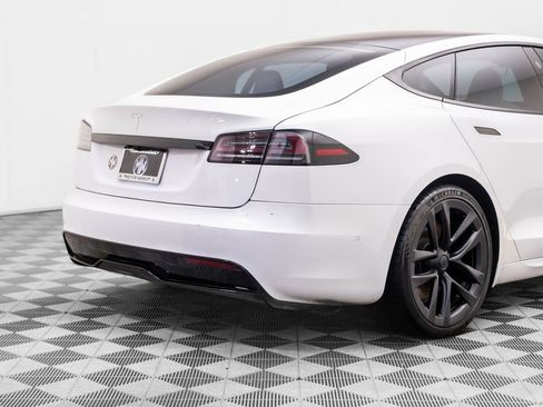 Used 2022 Tesla Model S image 30