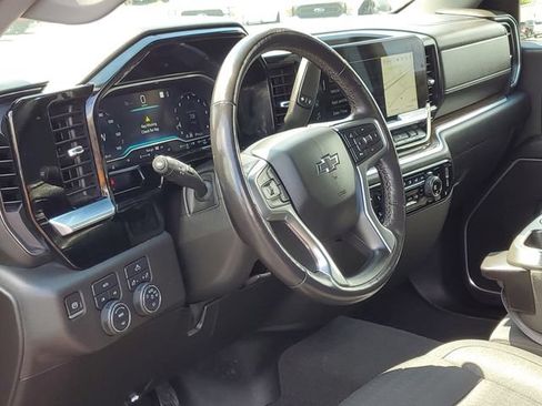 Used 2022 Chevrolet Silverado 1500 RST w/ Protection Package AWD/4WD image 12