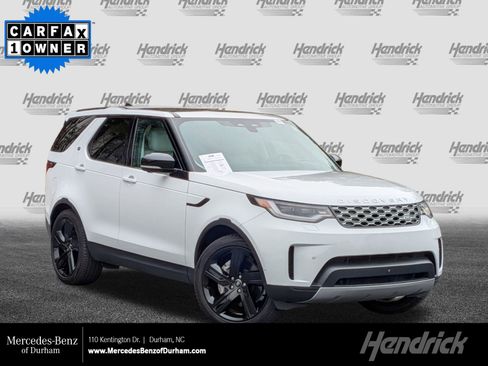 Used 2024 Land Rover Discovery S image 1