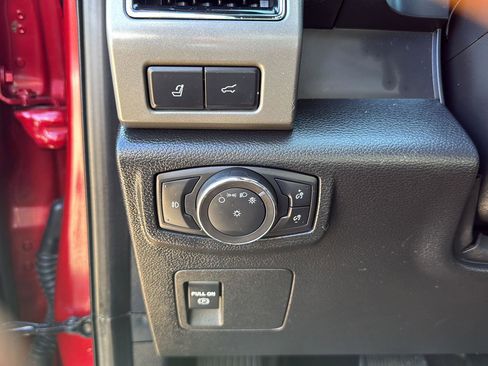 Used 2020 Ford Expedition XLT w/ Equipment Group 202A image 14