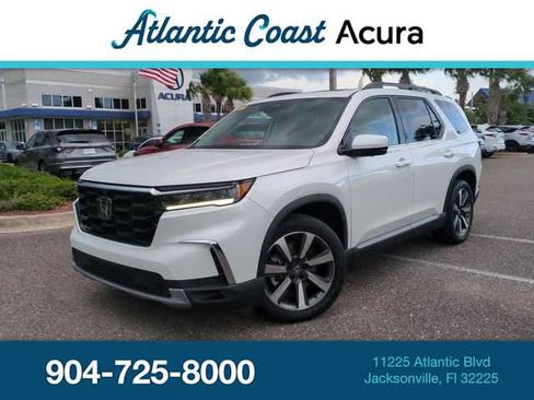 Used 2023 Honda Pilot Elite image 1