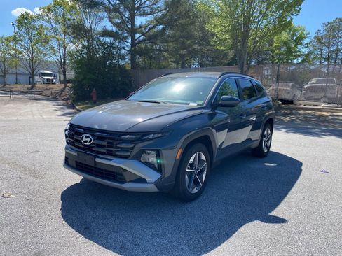 Used 2025 Hyundai Tucson SEL image 2