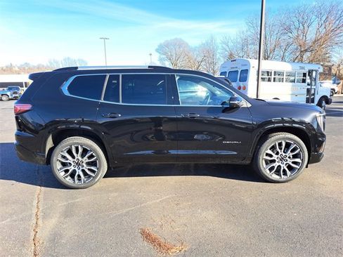 New 2026 GMC Acadia Denali Ultimate w/ LPO, Floor Liner Package image 30