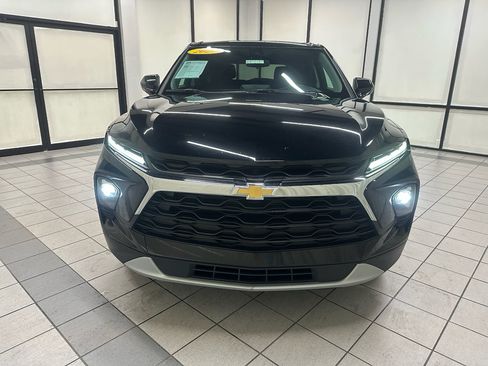 Used 2025 Chevrolet Blazer LT AWD/4WD image 12