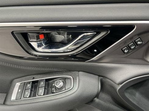 Certified 2025 Subaru Outback Limited image 13
