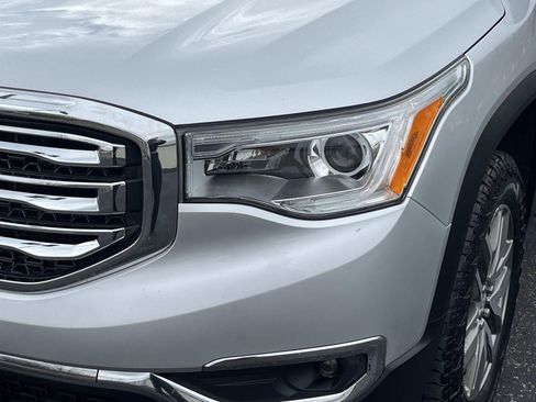 Used 2019 GMC Acadia SLE image 11