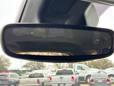 Used 2023 Jeep Grand Cherokee L Laredo image 26