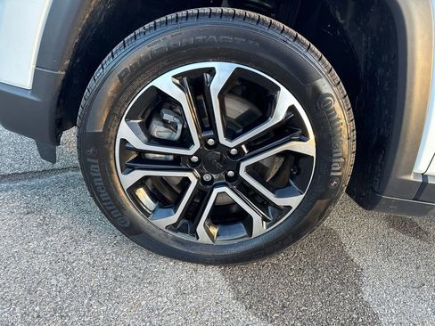 Certified 2023 Jeep Compass Limited image 36