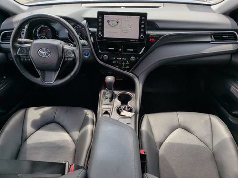 Used 2022 Toyota Camry XSE w/ Cold Weather Package FWD image 30