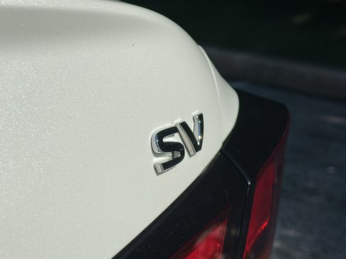 Certified 2019 Nissan Altima 2.5 SV AWD/4WD image 11