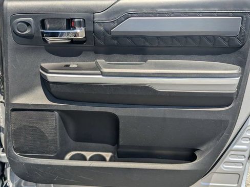 Used 2019 Toyota Tundra Platinum AWD/4WD image 15