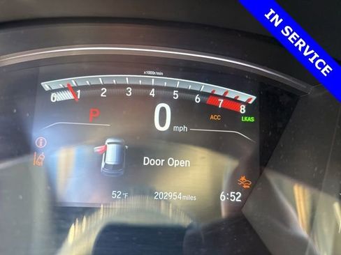 Used 2017 Honda CR-V EX image 4