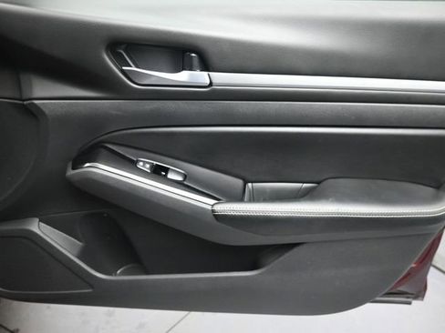 Used 2023 Nissan Altima 2.5 SV image 27