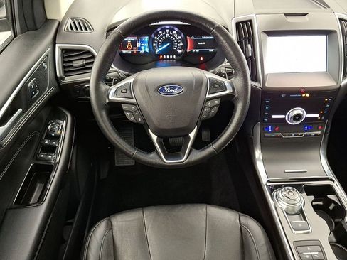 Used 2020 Ford Edge Titanium w/ Equipment Group 301A AWD/4WD image 13