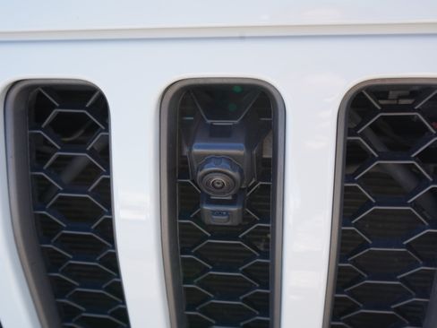 Used 2021 Jeep Gladiator Mojave AWD/4WD image 15