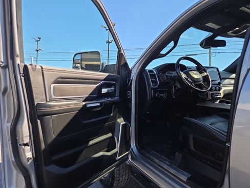 Used 2019 RAM 2500 Laramie image 7