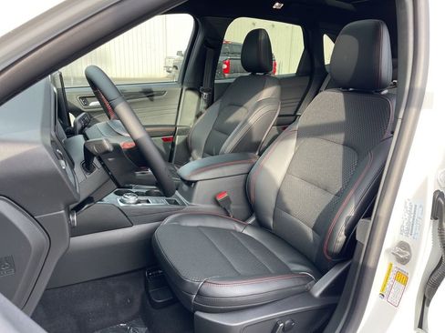New 2026 Ford Escape ST-Line w/ Tech Pack #1 AWD/4WD image 16