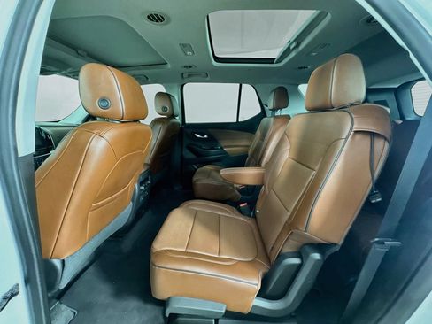 Used 2019 Chevrolet Traverse High Country AWD/4WD image 27