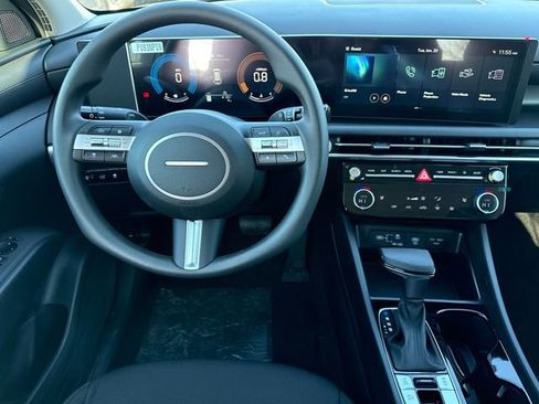 New 2026 Hyundai Tucson SEL image 18