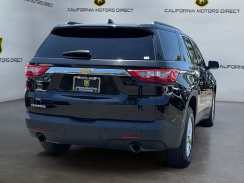 Used 2019 Chevrolet Traverse LT FWD image 5