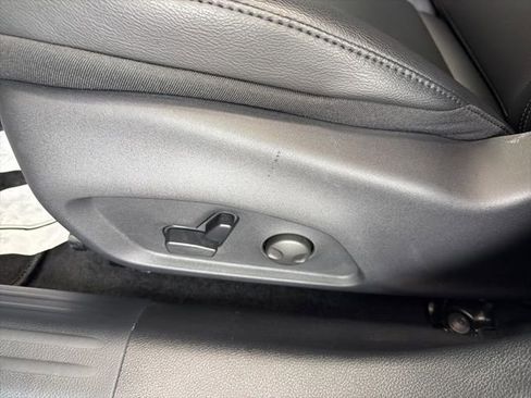 New 2026 Jeep Compass Limited AWD/4WD image 17