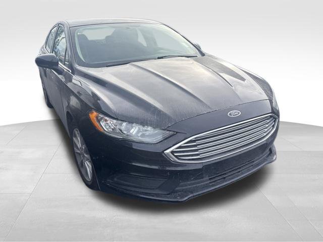 Used 2017 Ford Fusion SE FWD image 24