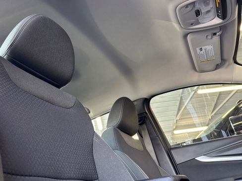 Used 2023 Chevrolet Bolt EUV LT w/ Comfort Package image 18