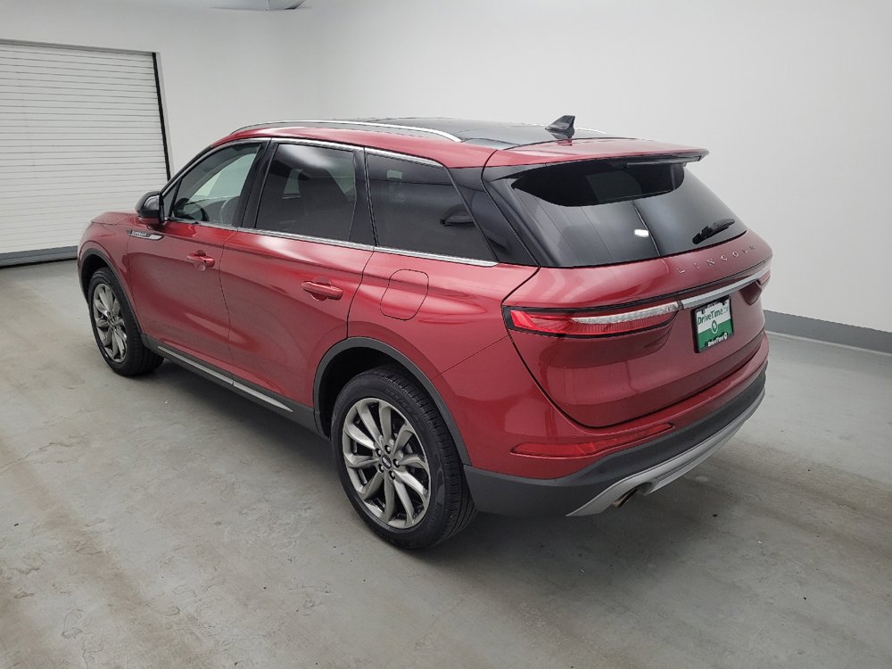Used 2021 Lincoln Corsair AWD w/ Premium Package image 3