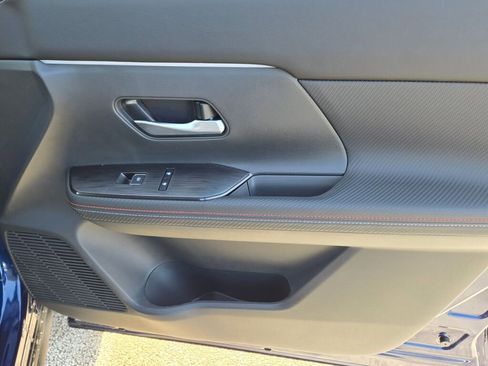 New 2026 Nissan Kicks SV w/ SV Premium Package image 5