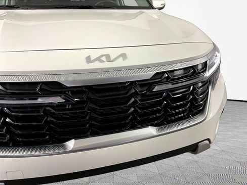 Used 2025 Kia Seltos S AWD/4WD image 32