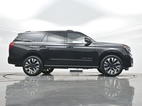 New 2026 Ford Expedition Platinum w/ Driver's Package image 39