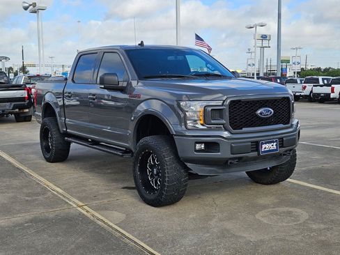 Used 2020 Ford F150 XLT w/ Equipment Group 302A Luxury AWD/4WD image 3