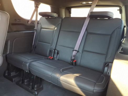 Certified 2021 GMC Yukon XL Denali w/ Denali Premium Package image 24