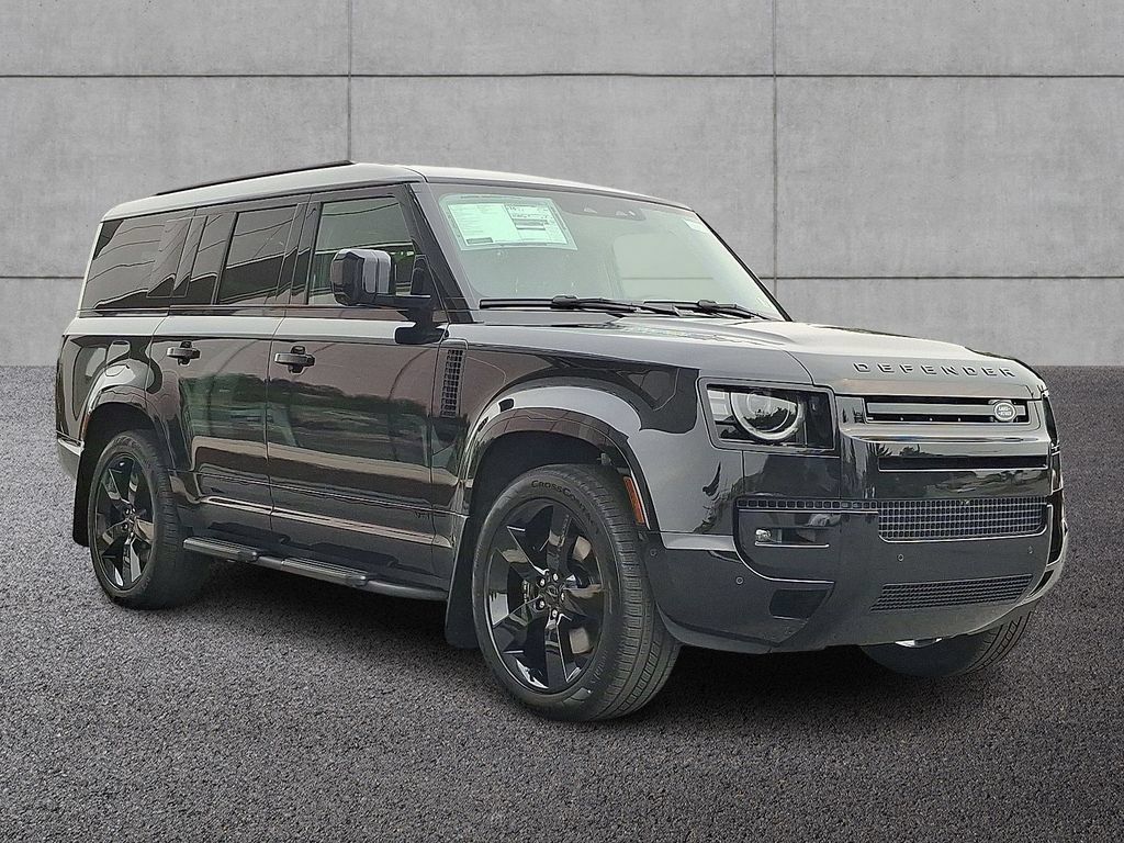New 2026 Land Rover Defender 130 V8 AWD/4WD image 2
