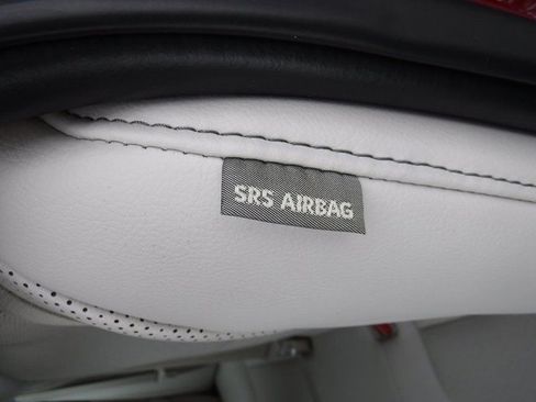 Used 2022 Toyota Camry XLE w/ Navigation Upgrade Package image 55