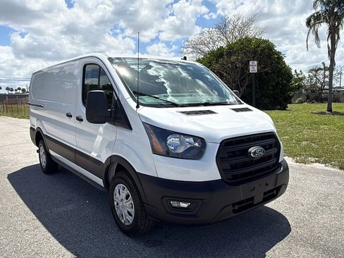Used 2024 Ford Transit 250 Low Roof w/ Exterior Upgrade Package RWD image 9