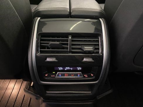 Used 2019 BMW X5 xDrive40i w/ Premium Package 2 image 29