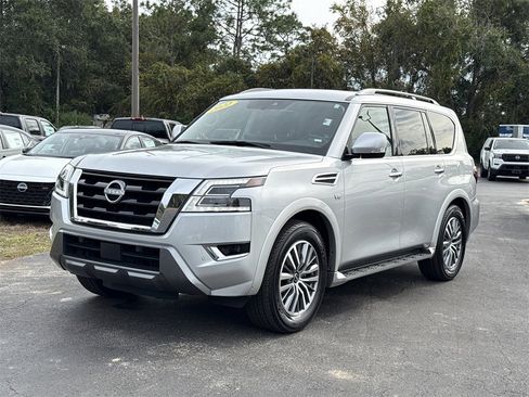 Certified 2022 Nissan Armada SV w/ SV Appearance Package image 11