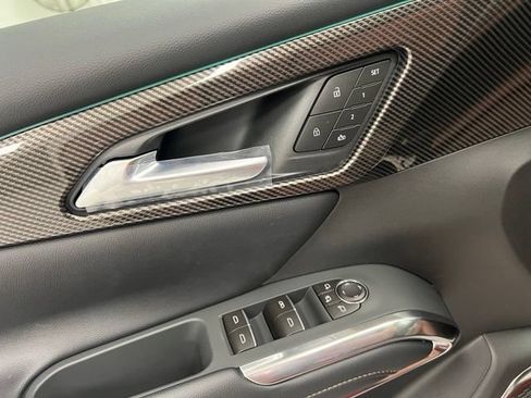 New 2026 Chevrolet Traverse High Country AWD/4WD image 14