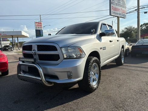 Used 2014 RAM 1500 Express AWD/4WD image 1