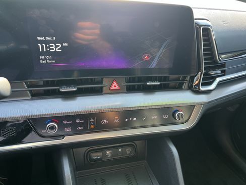 Certified 2024 Kia Sportage SX image 29