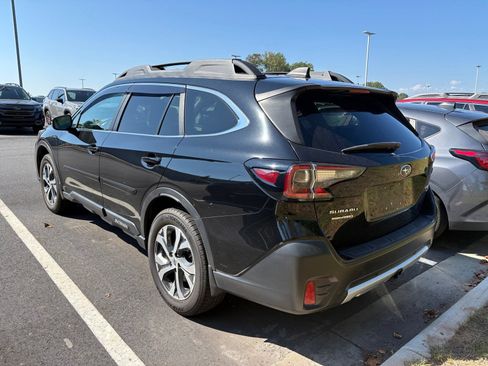 Used 2020 Subaru Outback Limited XT w/ Popular Package #2 AWD/4WD image 4