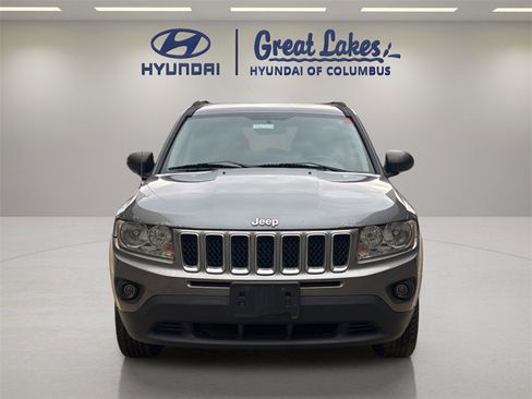 Used 2012 Jeep Compass Sport image 8