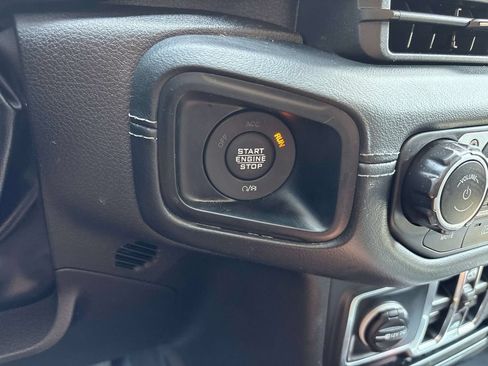Used 2024 Jeep Wrangler Unlimited Sahara w/ Dual Top Group AWD/4WD image 27